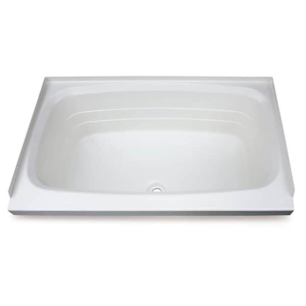 Lippert 24IN X 38IN BATHTUB; CENTER DRAIN - WHITE 209661 - main